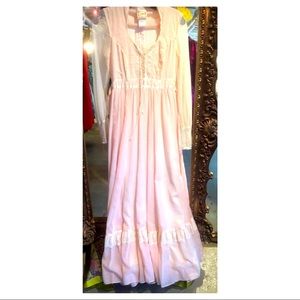 Gunne Sax pink and white dress